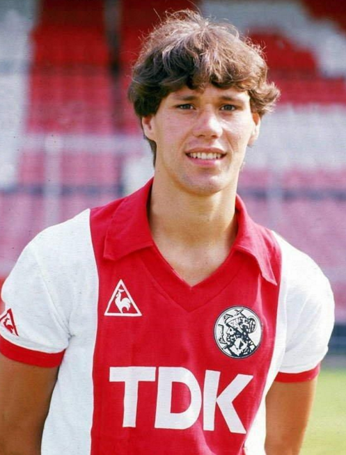 爱游戏ayx通用版 -2025藏族的晒佛节